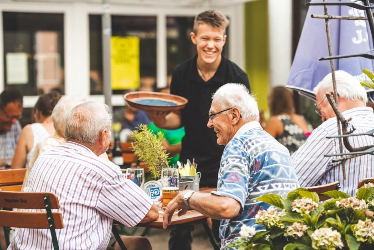 Landgasthof Meisel Kalchreuth ภายนอก รูปภาพ